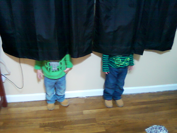 hide-and-seek-funny-kids-13